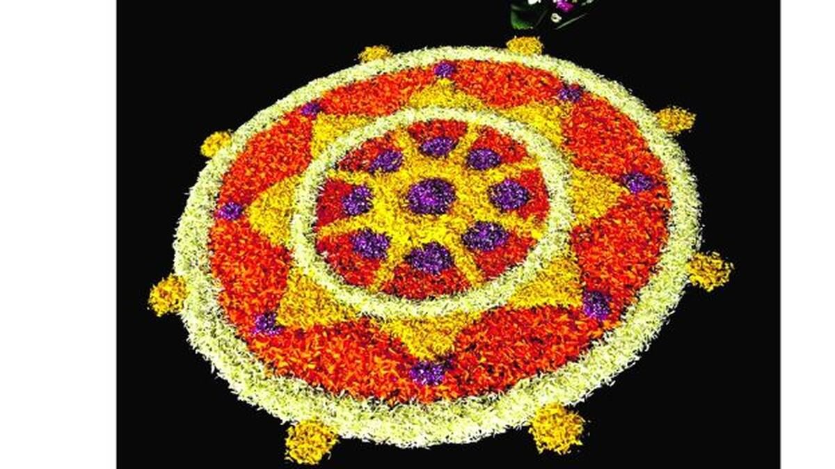 onapookkalam