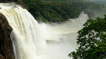 kerala-rain-travel-restrictions-tourist-warning