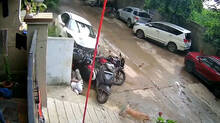 minor-rams-car-into-bikes-in-hyderabad