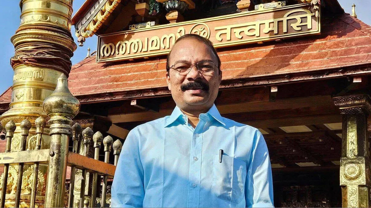 തിരുവനന്തപുരം: ശബരിമല നെയ്യ് ക്രമക്കേട് കേസിൽ ദേവസ്വം ബോർഡ് മുൻ പ്രസിഡന്റ് പി എസ് പ്രശാന്തിനെയും പ്രതിചേർക്കും.