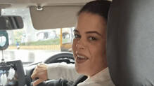 actress-meets-mumbai-uber-driver-makeup-artist-single-mom-inspiring-story