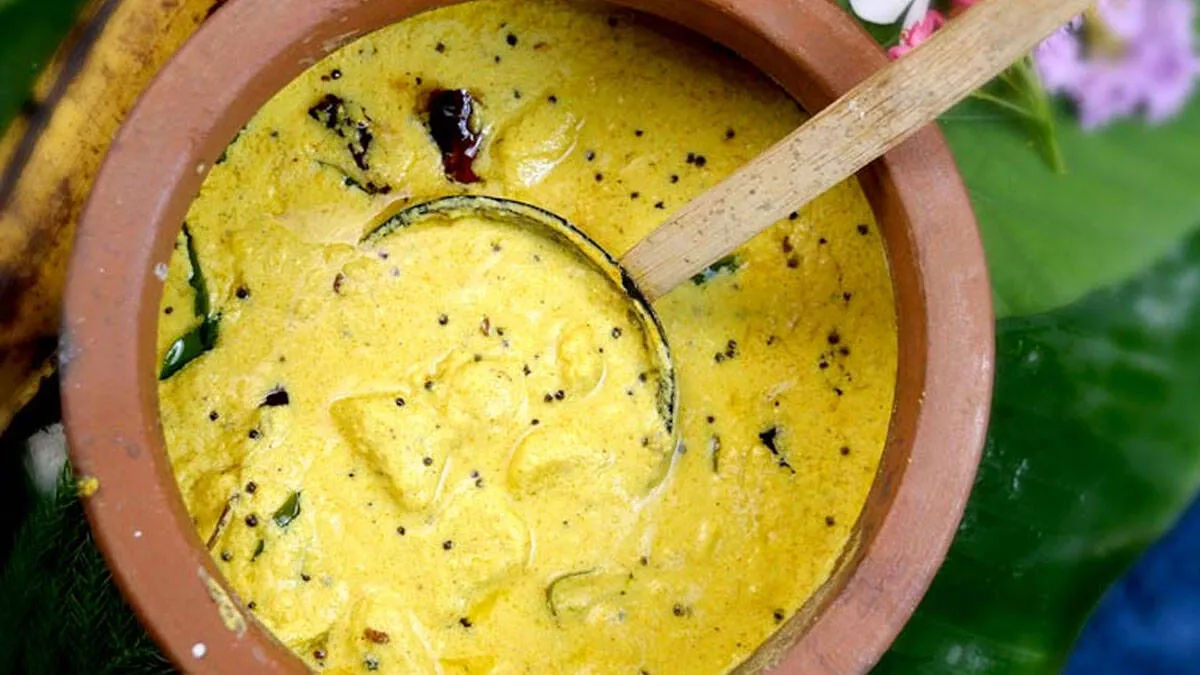 നേന്ത്രപ്പഴം വീട്ടിലുണ്ടോ? ഈ ഓണത്തിന് പുളിശ്ശേരിയിൽ ഒരു കിടിലൻ വെറൈറ്റി പരീക്ഷിക്കാം
