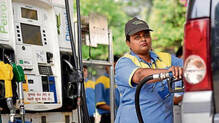 india-ev-sales-record-growth-challenges-public-sector-oil-companies