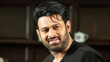 prabhas-photo-with-doctor-fans-concerned