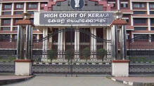 high-court-seeks-clarification-on-blocking-transgender-woman-from-entering-sabarimala