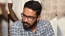 kozhikode-parent-protest-against-sreeram-venkataraman