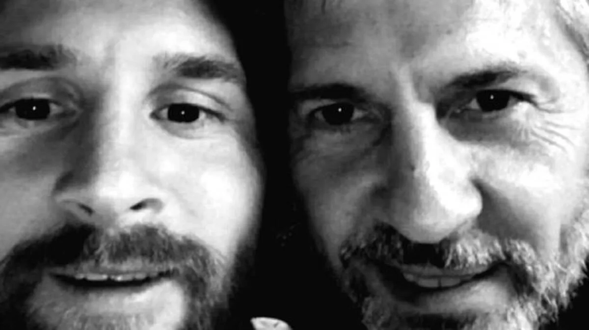 messi-with-father