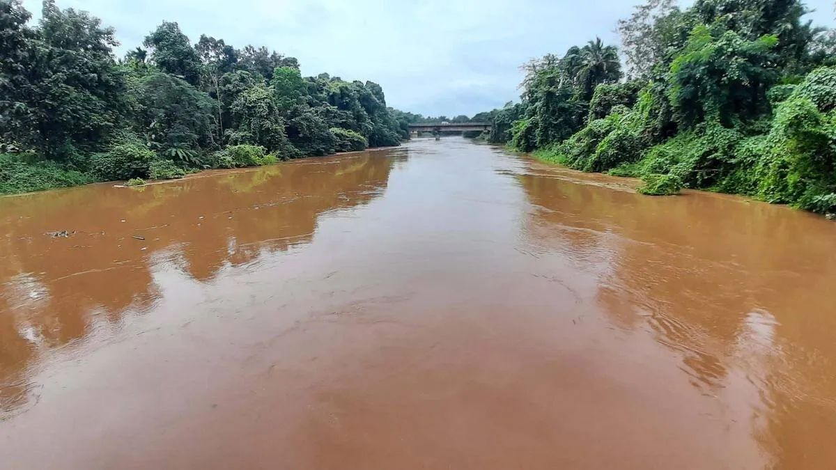 river river
