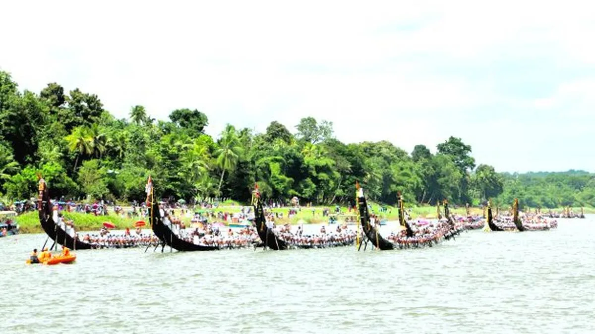 vallam