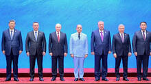a-controversy-arose-when-pakistans-pm-office-shared-a-cropped-group-photo-omitting-modi