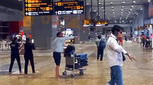 delhi-heavy-rain-red-alert-flights