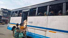 priyadarshini--bus-tyre-burst-passenger-injured-kasargod