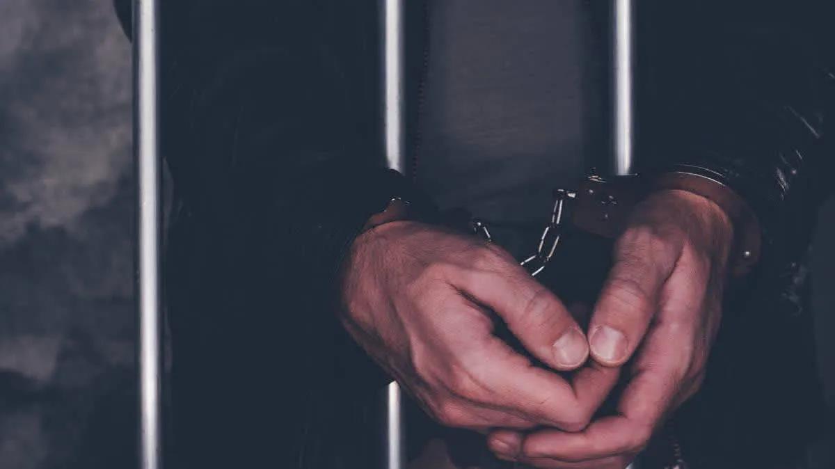 arrest-