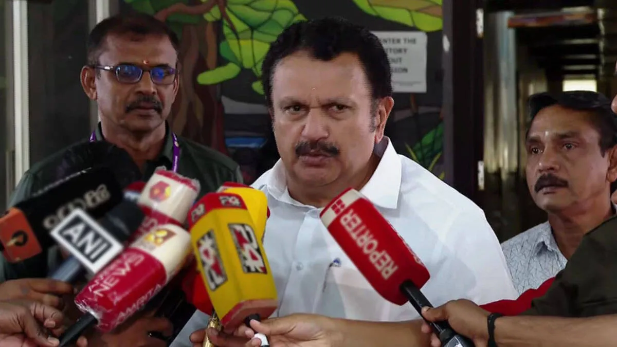 k-muraleedharan