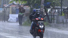 kerala-rain-thunderstorm-alert-four-districts