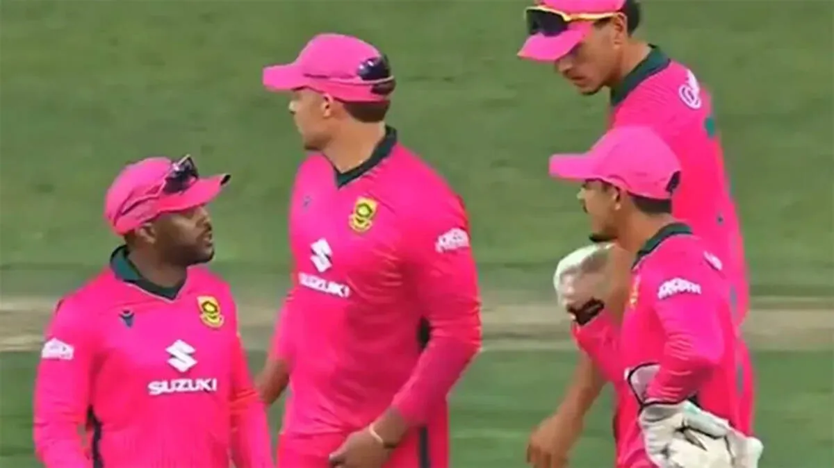 -bavuma-de-kock