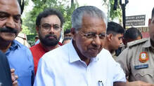 pinarayi-vijayan-released-after-detention