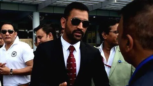 dhoni