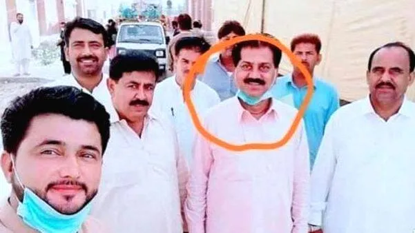 pak-selfie
