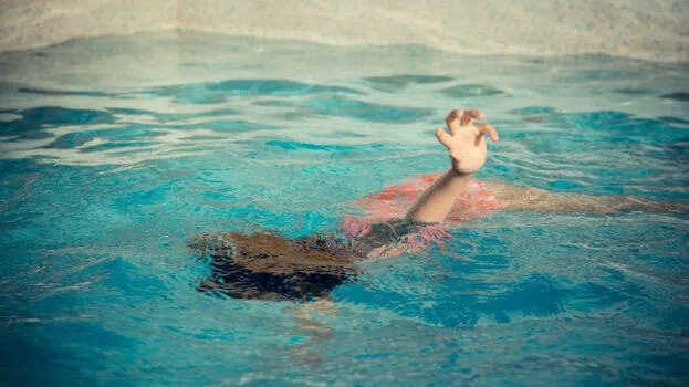 swimming-pool