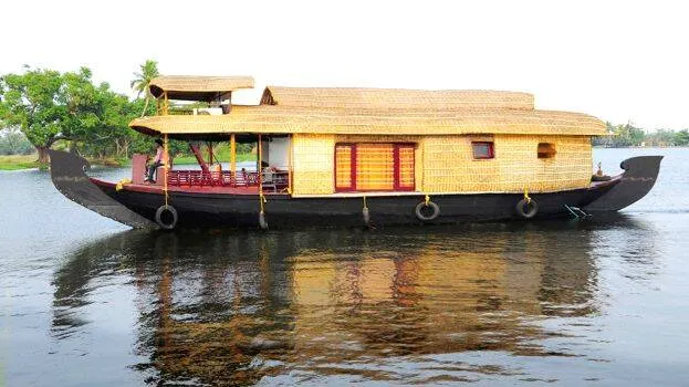 houseboats