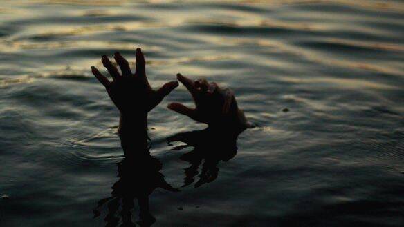 Two students drown to death while taking bath in river - KERALA - GENERAL |  Kerala Kaumudi Online