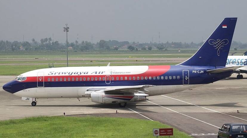 Indonesia S Sriwijaya Air Plane Carrying 62 Passengers Crashes After Take Off World Others Kerala Kaumudi Online Indonesia S Sriwijaya Air Plane Carrying 62 Passengers Crashes After Take Off World Others Kerala Kaumudi Online