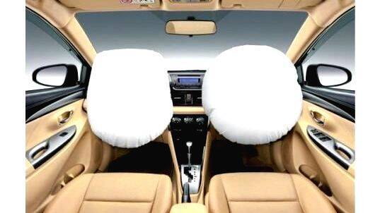 Minimum six airbags to be made mandatory in vehicles that can carry up to 8  passengers: Gadkari - INDIA - GENERAL