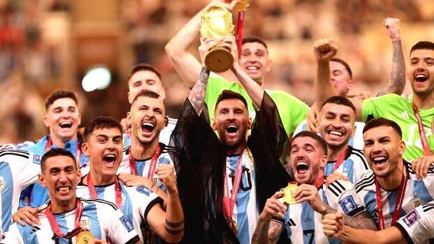 Lionel Messi's Argentina lift FIFA World Cup 2022 after dramatic penalties  win over France - India Today