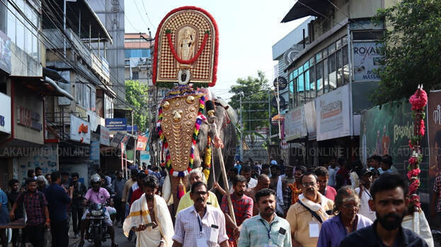 thrissur-pooram