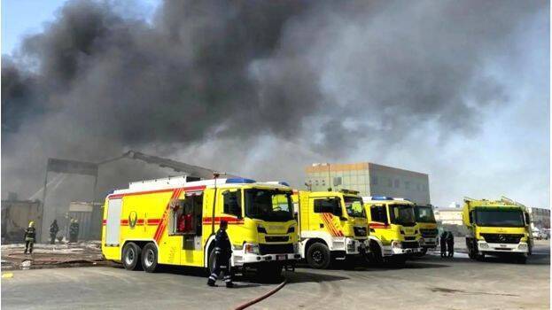 uae-fire-kills-six