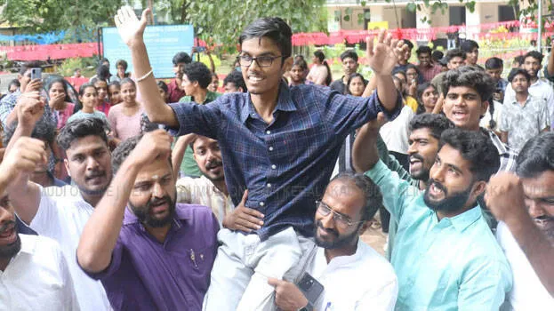 thrissur-kerala-votes-
