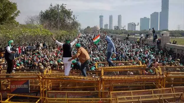 farmers-protest-