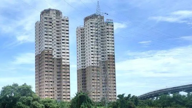 army-towers