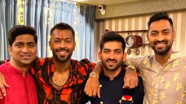 hardik-pandya-stepbrother
