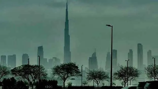 dubai-rains-uae-floods-em