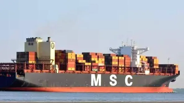 ship-