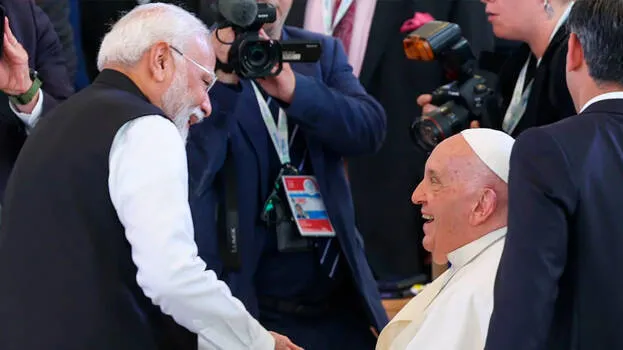 pm-modi-congress-pope-mee