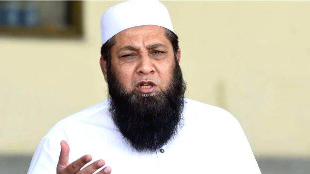 inzamam-raises-ball-tampe