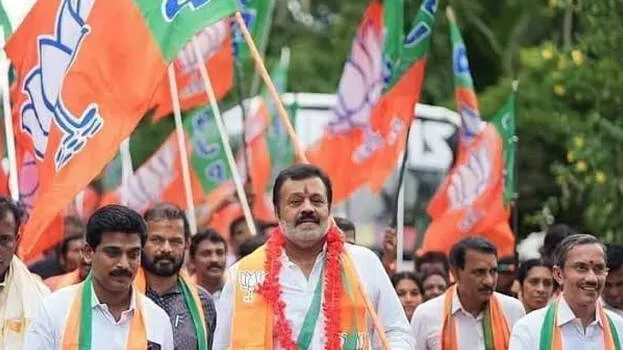 thrissur-chief-minister-b