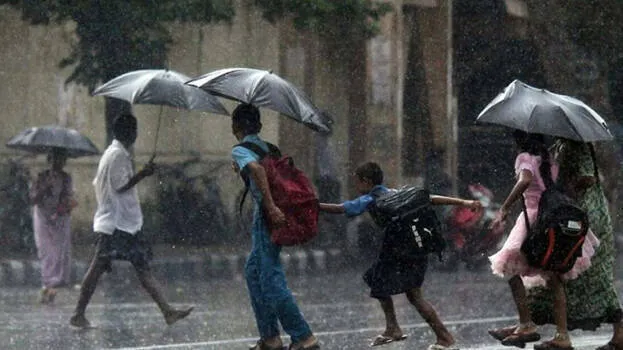 rains-kerala-holiday