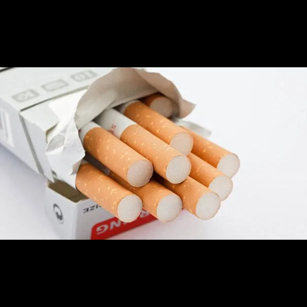 hand smoking cigarette Another Reason to Avoid Second-Hand Smoke hand smoking cigarette Another Reason to Avoid Second-Hand Smoke
