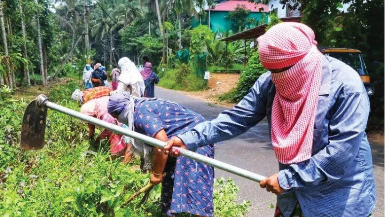 guarenteed-workers-kerala