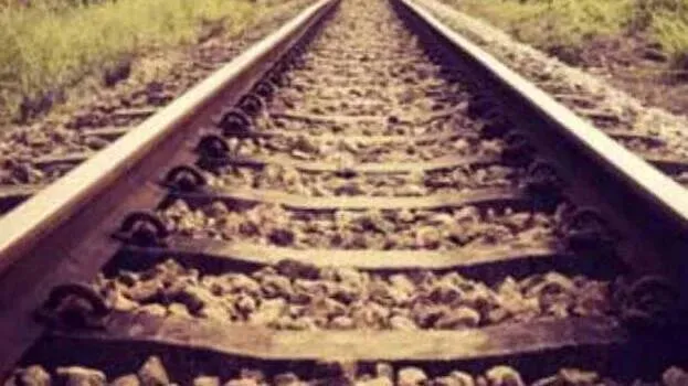 railway-track