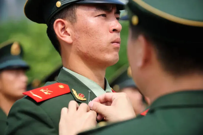 chinese-soldiers-
