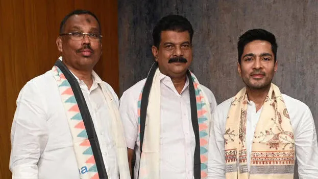 pv-anvar-joins-trinamool-