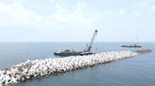 breakwater-