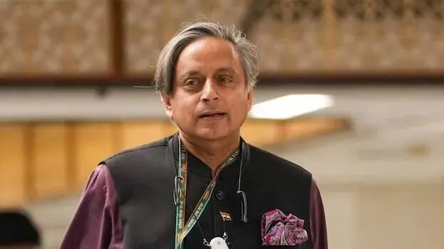 shashi-tharoor