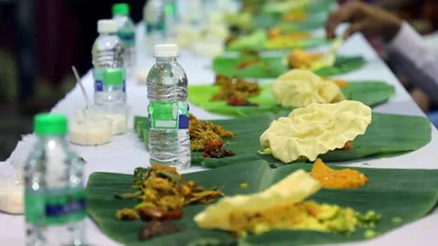 plastic-bottles-at-weddin