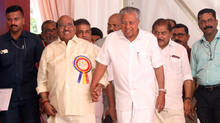 pinarayi-vellappally-